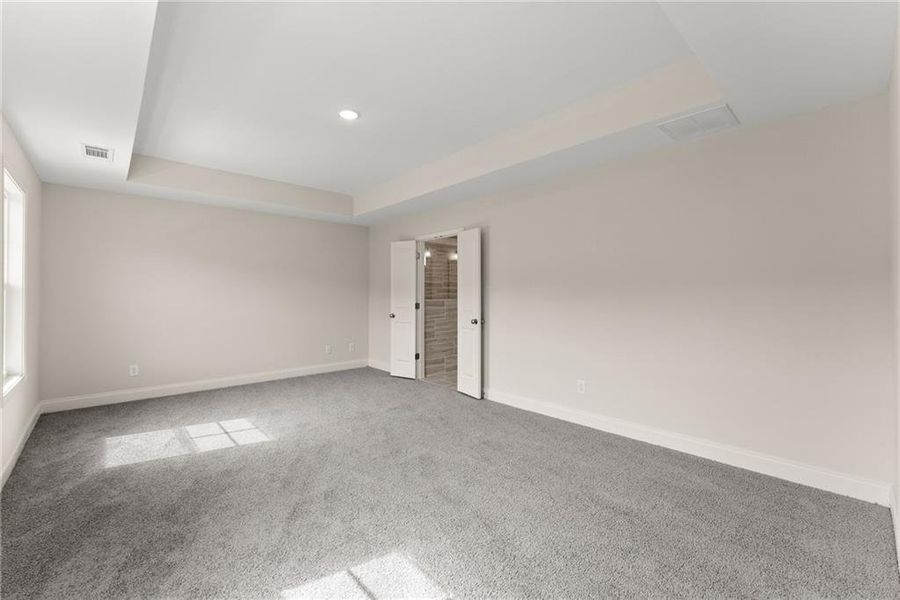 Spacious, unfurnished interior of a new home in , Dawsonville (Image 33).