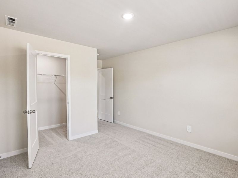 Spacious, unfurnished interior of a new home in The Heritage at Buffaloe Reserve, Raleigh (Image 23). Spacious, unfurnished interior of a new home in The Heritage at Buffaloe Reserve, Raleigh (Image 23).