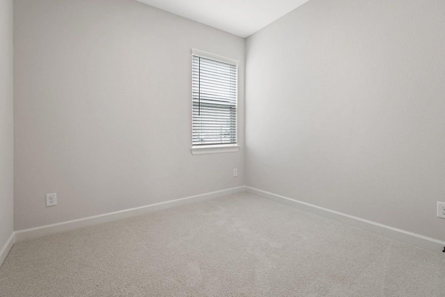 Spacious, unfurnished interior of a new home in , Hockley (Image 16).