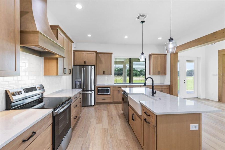 Furnished interior view inside a new home in , Yeehaw Junction (Image 14).