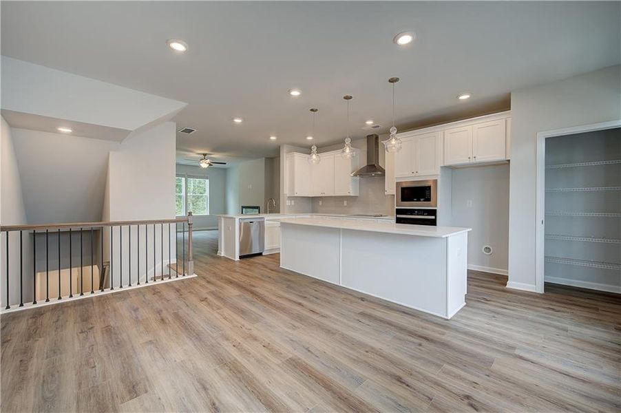 Spacious, unfurnished interior of a new home in Daybreak, Newnan (Image 11).