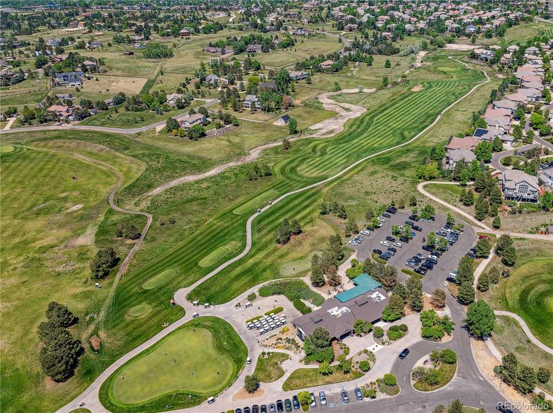 Enjoy Saddle Rock Golf Course nearby