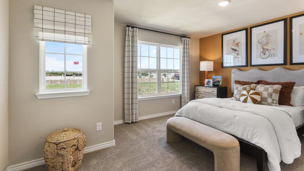 Secondary bedroom