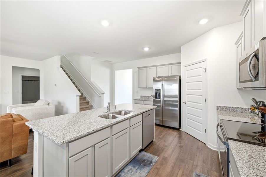 Furnished interior view inside a new home in Twin Lakes, Hoschton (Image 12).