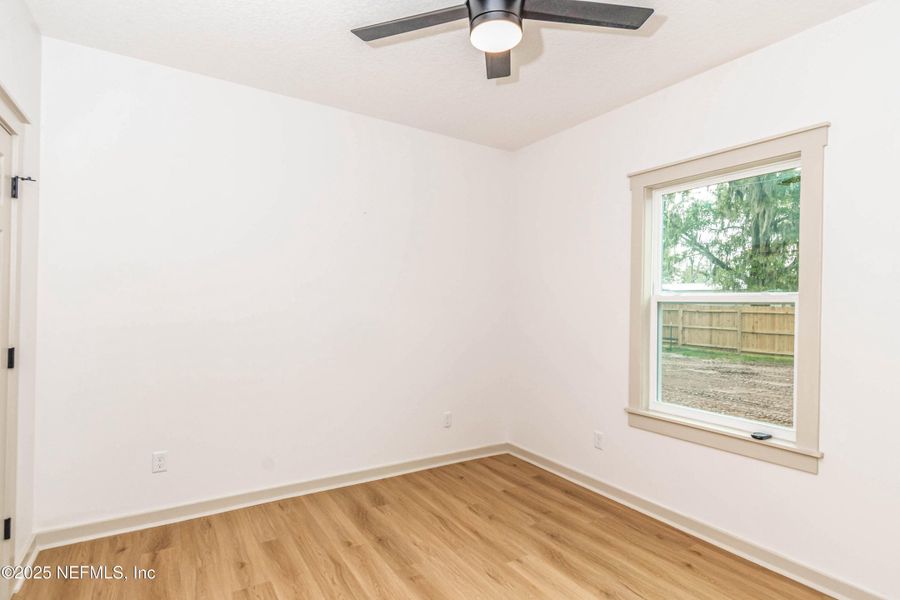 Spacious, unfurnished interior of a new home in , Glen St. Mary (Image 15).