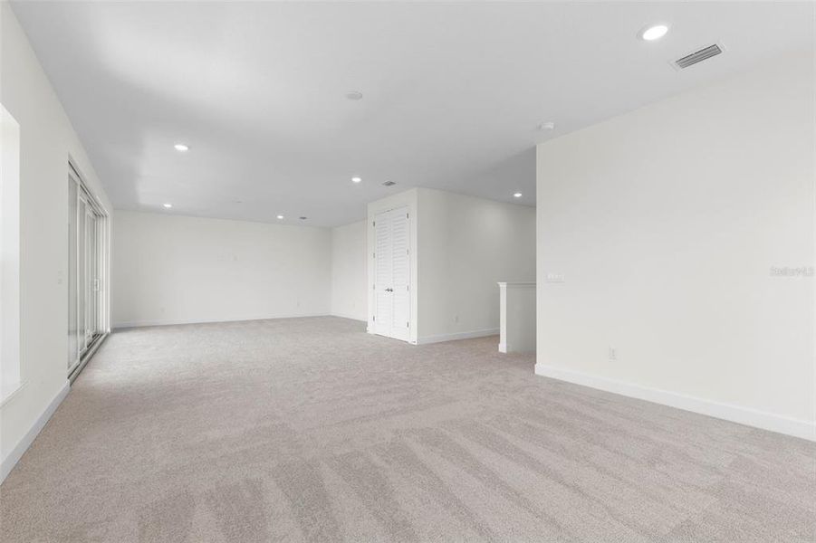 Spacious, unfurnished interior of a new home in , Palm Coast (Image 55).