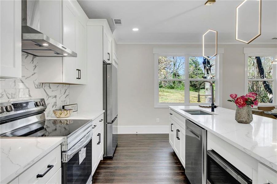Furnished interior view inside a new home in , Atlanta (Image 5).