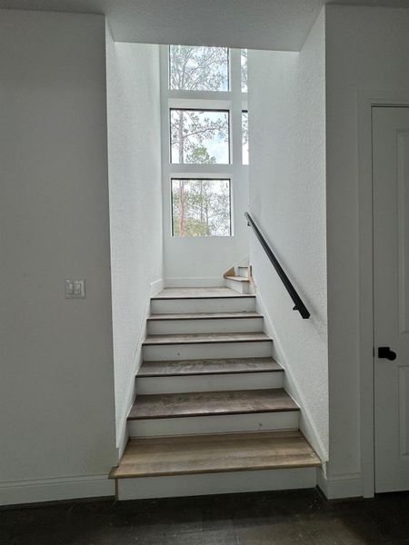 Image 35 of a home in .