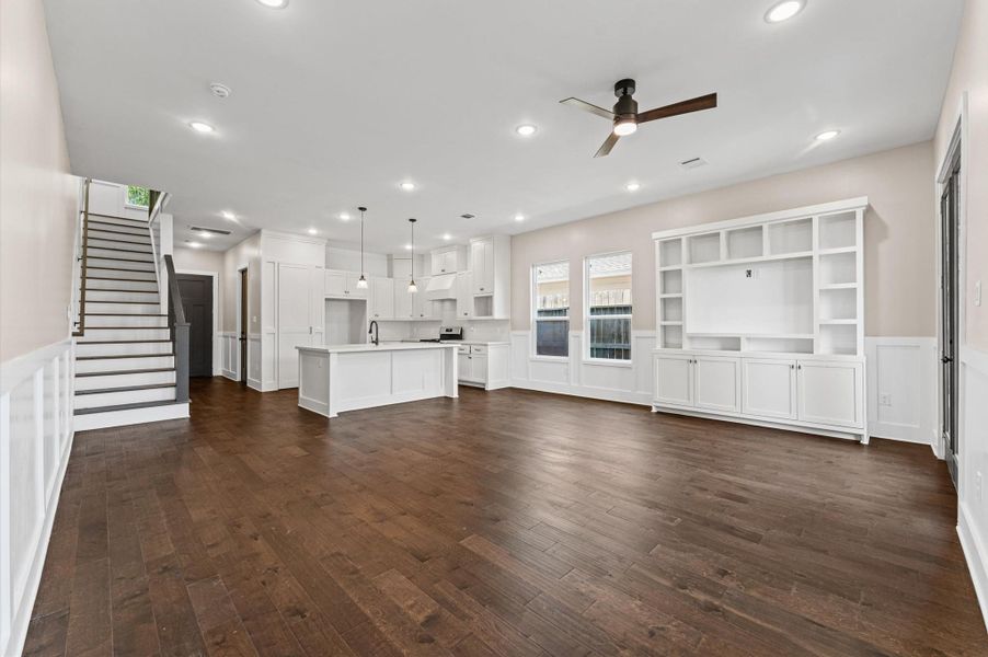 Spacious, unfurnished interior of a new home in , Houston (Image 16).