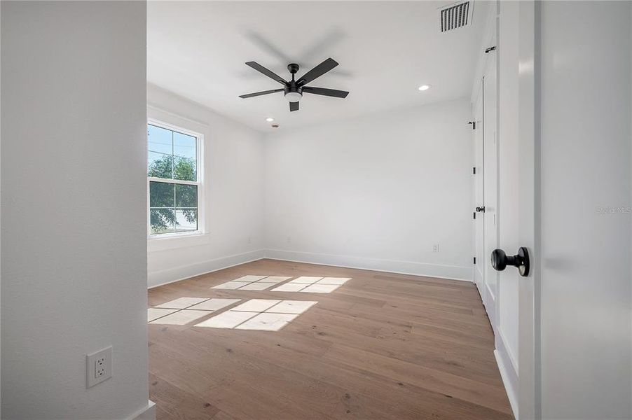 Spacious, unfurnished interior of a new home in , Tampa (Image 41). Spacious, unfurnished interior of a new home in , Tampa (Image 41).