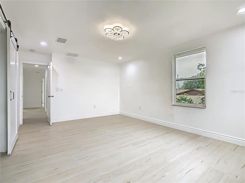 Spacious, unfurnished interior of a new home in , Haines City (Image 18). Spacious, unfurnished interior of a new home in , Haines City (Image 18).