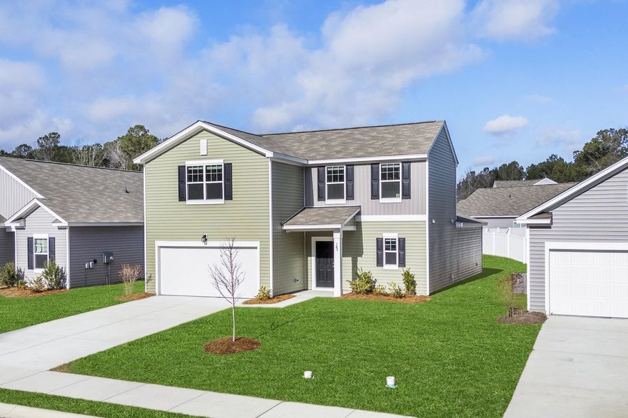 Front exterior of a home in the Andalusia community, located in Loris, SC (Image 16).