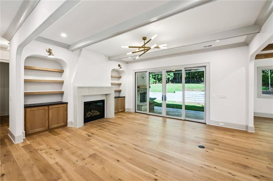 Spacious, unfurnished interior of a new home in , Atlanta (Image 22). Spacious, unfurnished interior of a new home in , Atlanta (Image 22).