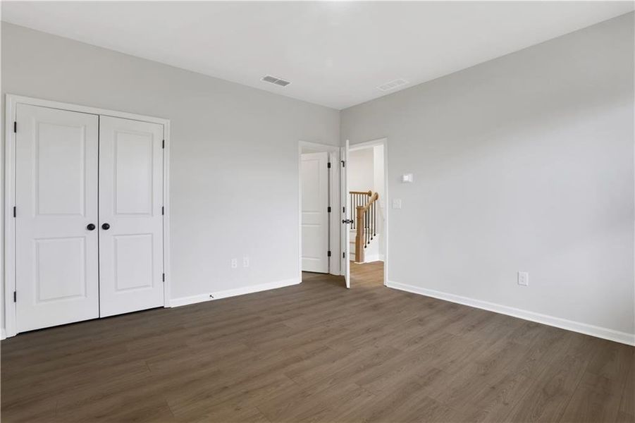 Spacious, unfurnished interior of a new home in Towne Village at Suwanee Dam, Sugar Hill (Image 40). Spacious, unfurnished interior of a new home in Towne Village at Suwanee Dam, Sugar Hill (Image 40).