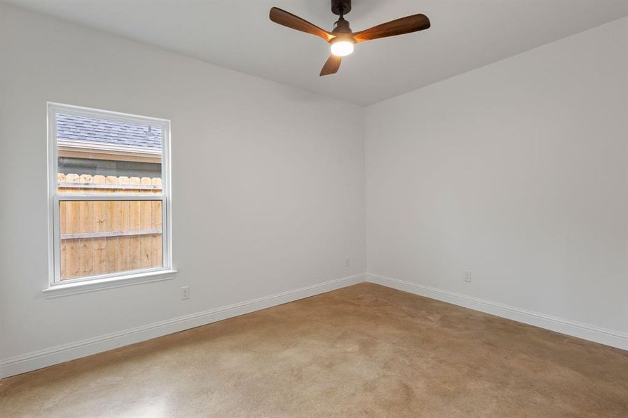 Bed room 2 and ceiling fan