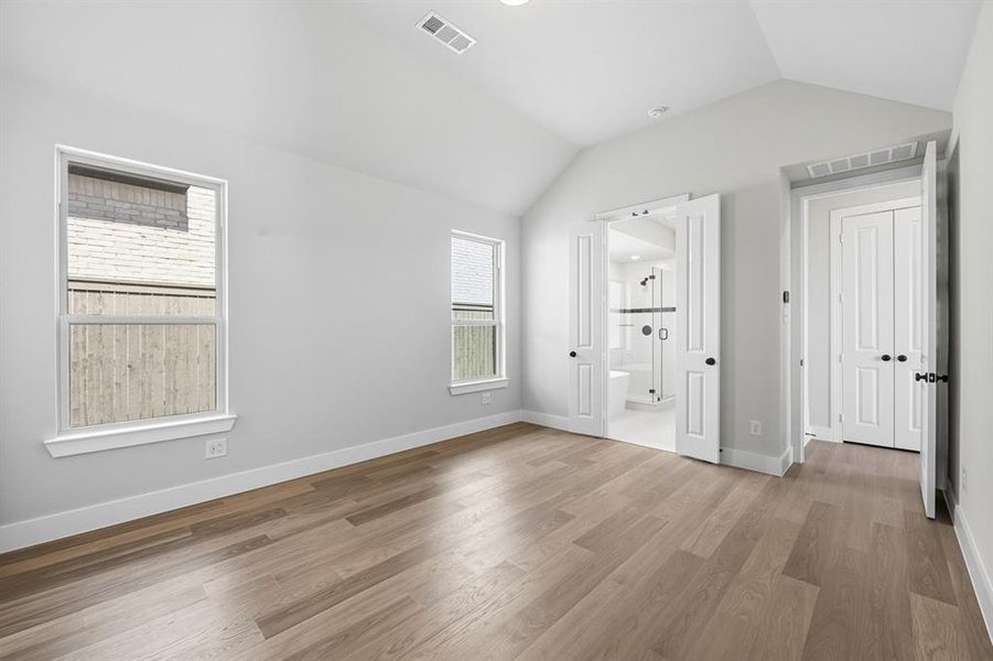 Spacious, unfurnished interior of a new home in Pecan Square: 40ft. lots, Northlake (Image 19). Spacious, unfurnished interior of a new home in Pecan Square: 40ft. lots, Northlake (Image 19).