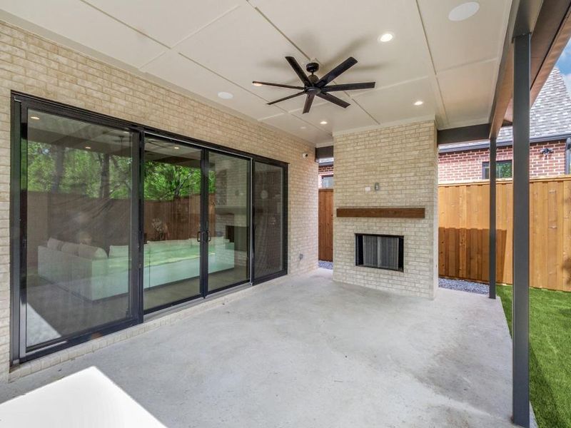 Exterior details and patio area of a home in , Dallas (Image 20). Exterior details and patio area of a home in , Dallas (Image 20).