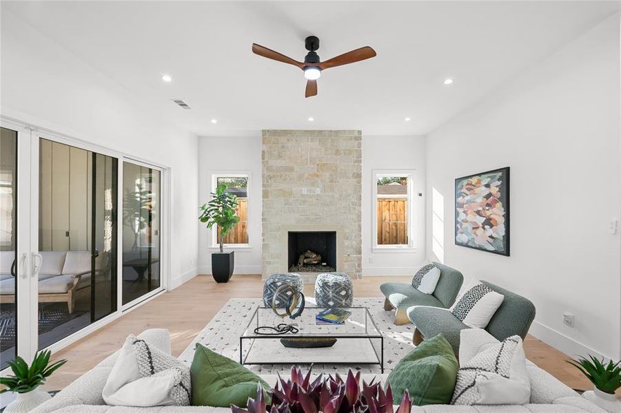 Furnished interior view inside a new home in , Dallas (Image 15).