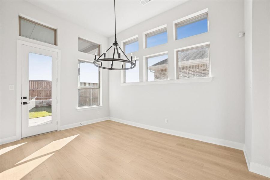 Spacious, unfurnished interior of a new home in Creekshaw – Classic, Royse City (Image 21).