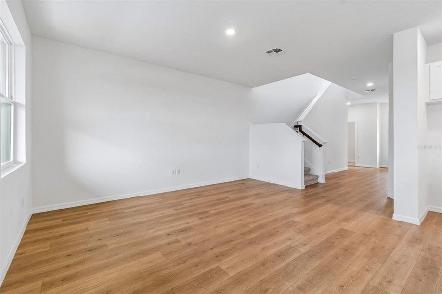 Spacious, unfurnished interior of a new home in Persimmon Place – Garden Series, Wesley Chapel (Image 15).