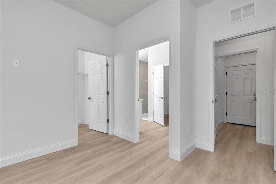 Spacious, unfurnished interior of a new home in , Citrus Springs (Image 19). Spacious, unfurnished interior of a new home in , Citrus Springs (Image 19).