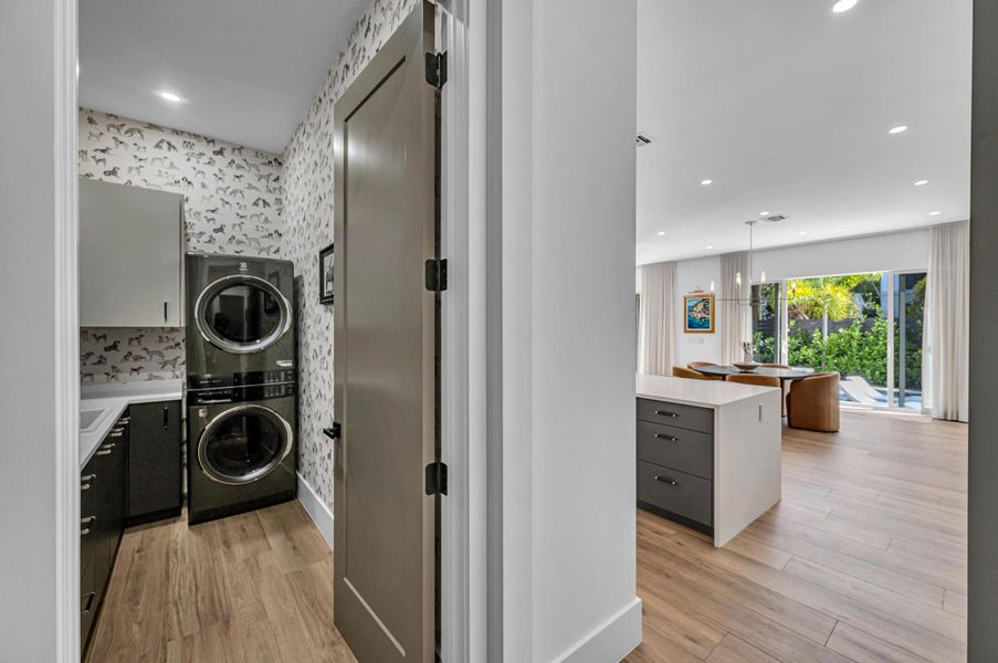 618 NE 15th AVE-40