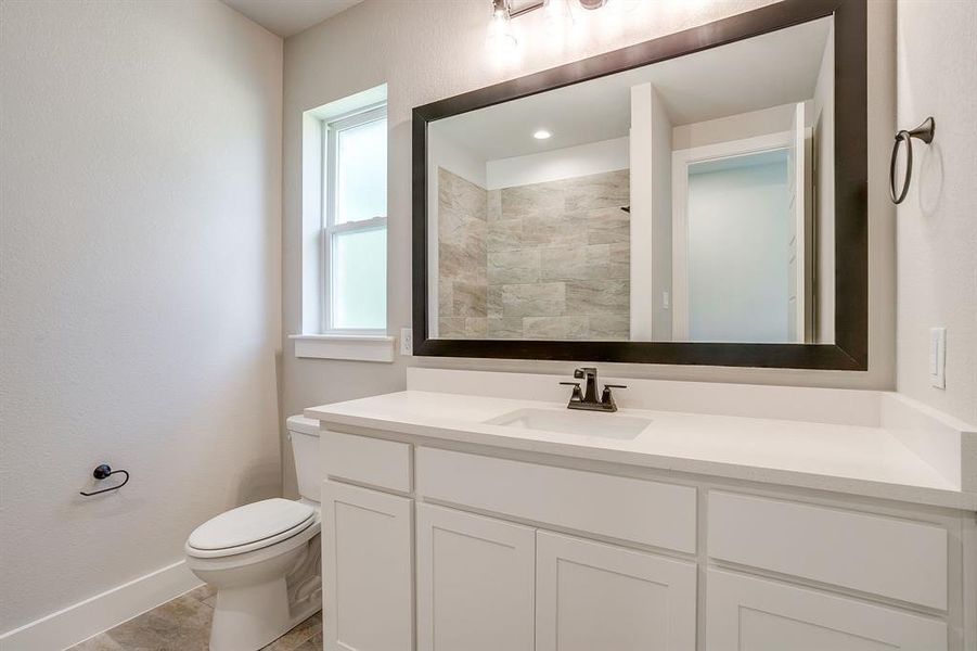 Furnished interior view inside a new home in Escondido Ranches, Poolville (Image 4). Furnished interior view inside a new home in Escondido Ranches, Poolville (Image 4).