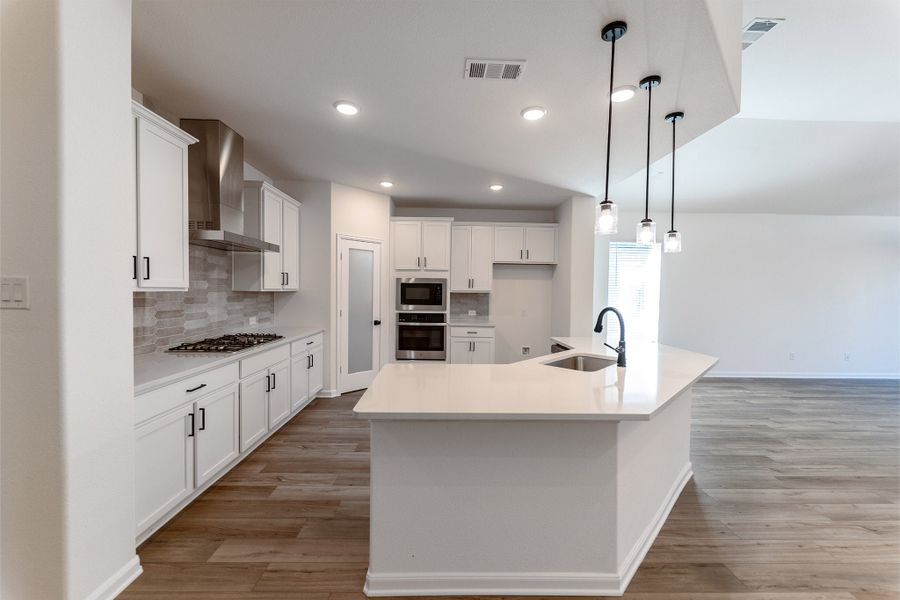Furnished interior view inside a new home in La Terra, Celina (Image 6).