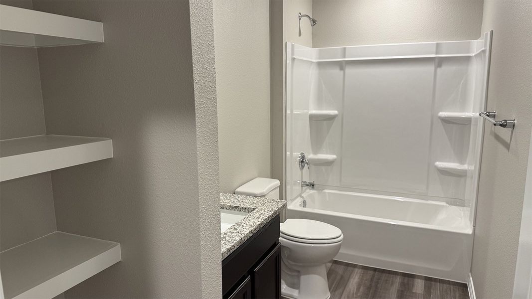 Furnished interior view inside a new home in London Towne, Corpus Christi (Image 9). Furnished interior view inside a new home in London Towne, Corpus Christi (Image 9).