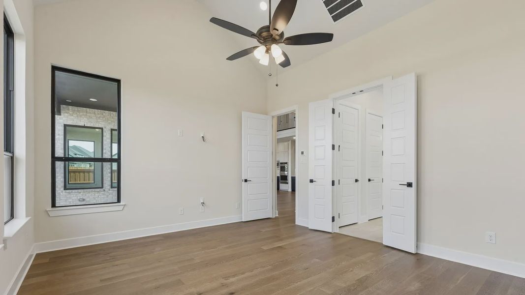 Representative unfurnished interior of a home built from the Winslow by Chesmar Homes in Lakes of Cane Island, Katy (Image 24). Representative unfurnished interior of a home built from the Winslow by Chesmar Homes in Lakes of Cane Island, Katy (Image 24).
