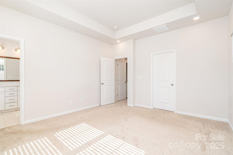 Spacious, unfurnished interior of a new home in , Mint Hill (Image 14).