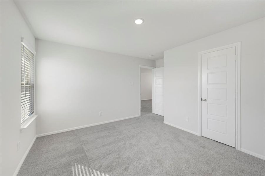 Spacious, unfurnished interior of a new home in Elevon, Lavon (Image 28).