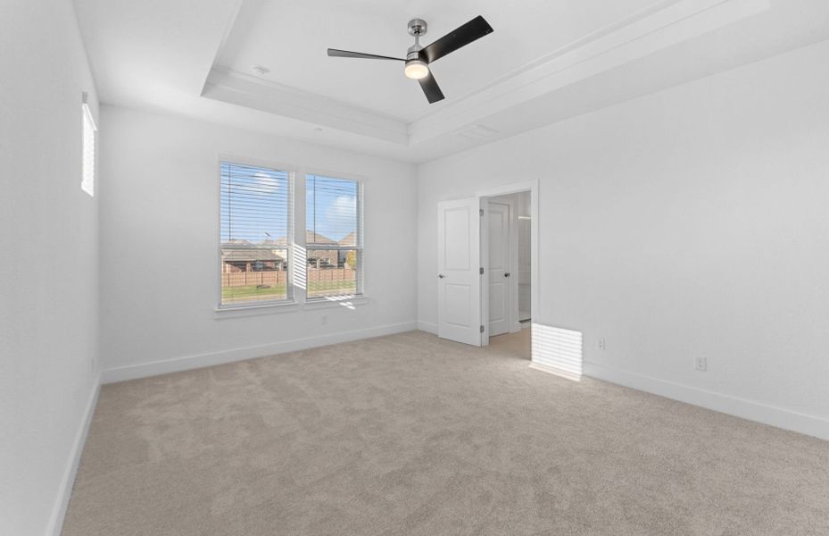 Spacious, unfurnished interior of a new home in Northpoint at Old Settlers, Round Rock (Image 18).