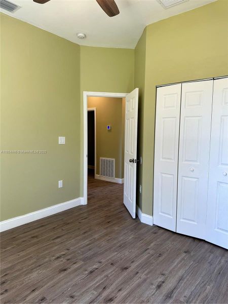 Spacious, unfurnished interior of a new home in , Palm Bay (Image 18). Spacious, unfurnished interior of a new home in , Palm Bay (Image 18).