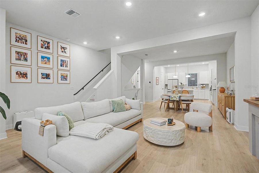 Furnished interior view inside a new home in Apex at Seminole Heights, Tampa (Image 20).