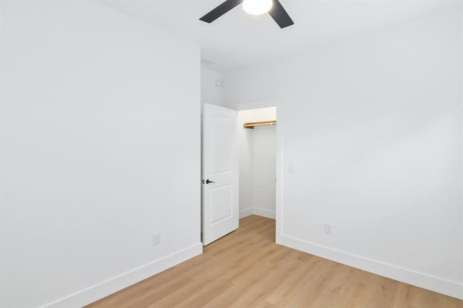 Spacious, unfurnished interior of a new home in , Ellijay (Image 26).