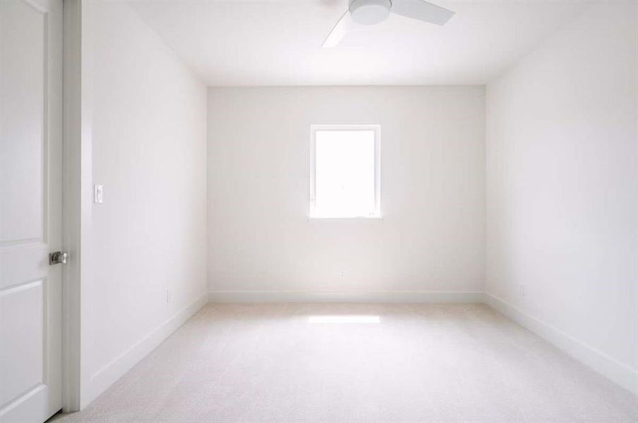 Spacious, unfurnished interior of a new home in , Aledo (Image 23).