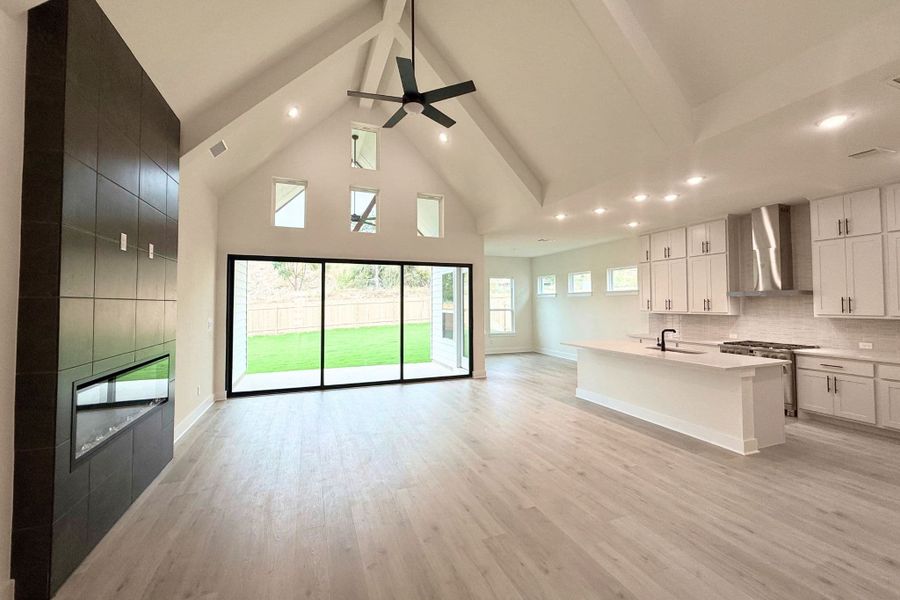 Spacious, unfurnished interior of a new home in Heights at San Gabriel, Georgetown (Image 15).