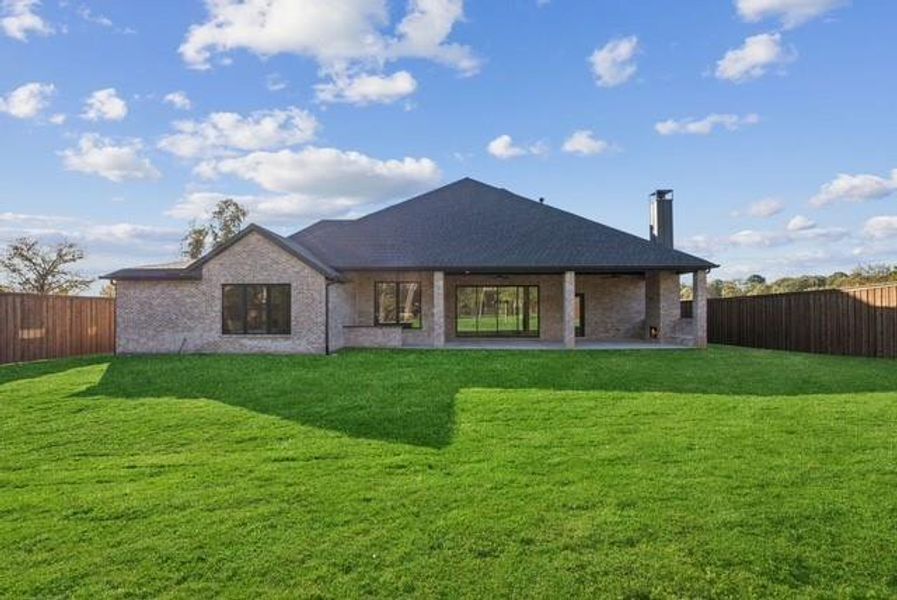 Exterior details and patio area of a home in , Keller (Image 4).