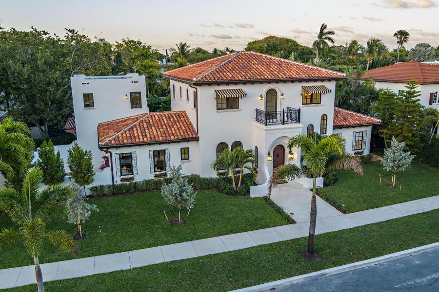 Front Exterior Front Exterior