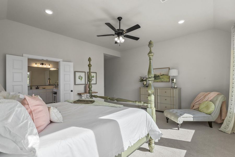 Furnished interior view inside a new home in Arbor Oaks, Boyd (Image 31). Furnished interior view inside a new home in Arbor Oaks, Boyd (Image 31).