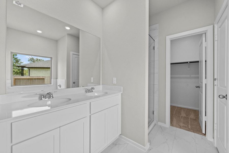 Furnished interior view inside a new home in Laurel Landing, Alvin (Image 9). Furnished interior view inside a new home in Laurel Landing, Alvin (Image 9).