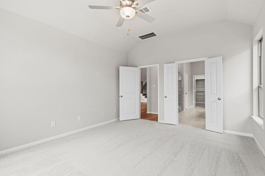 Spacious, unfurnished interior of a new home in Wildtree, Magnolia (Image 24).