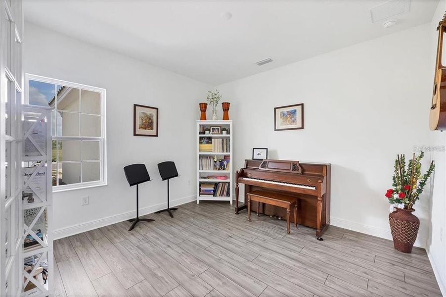 Furnished interior view inside a new home in , Sarasota (Image 11).