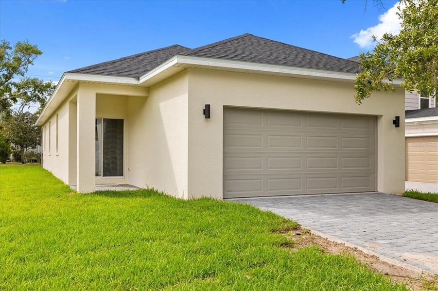 Exterior details and patio area of a home in , Sanford (Image 4).