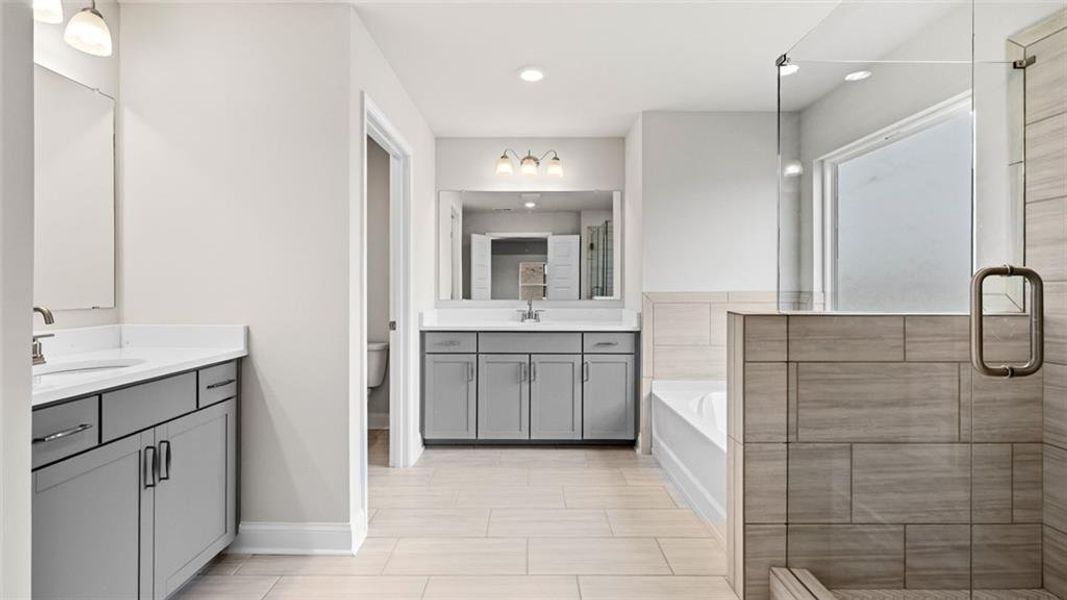 Furnished interior view inside a new home in Westland, Bogart (Image 14).