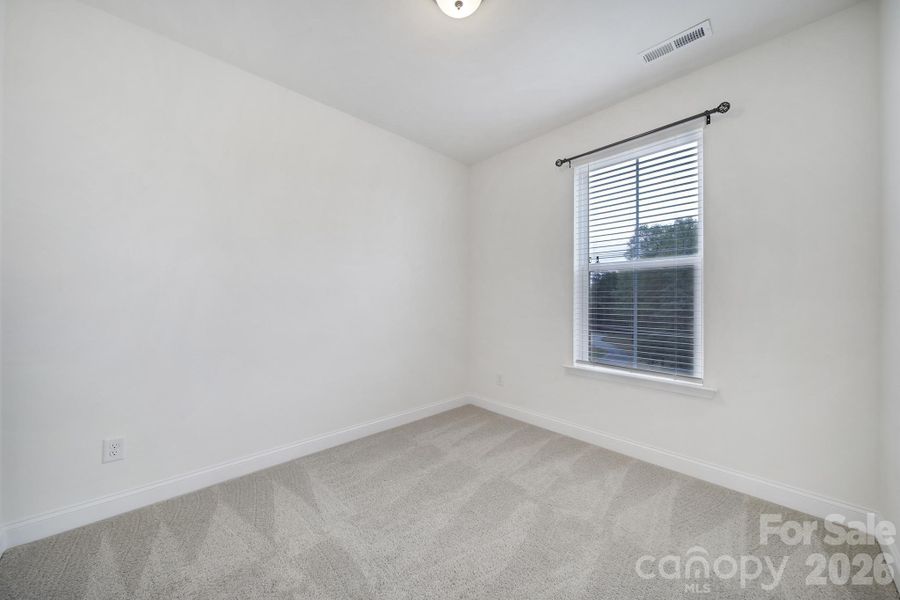 Bed/Home Office/Flex Space