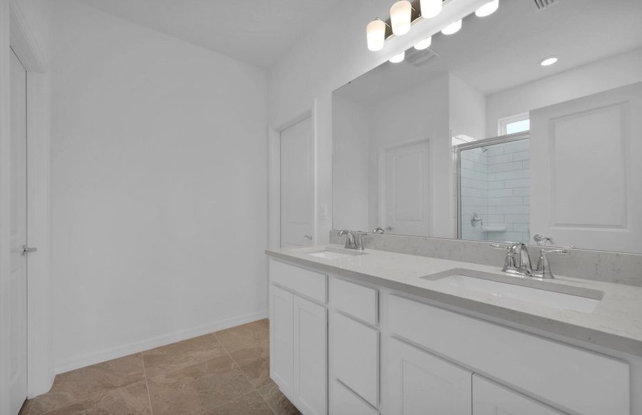 Furnished interior view inside a new home in Hyland Trail, Green Cove Springs (Image 8).