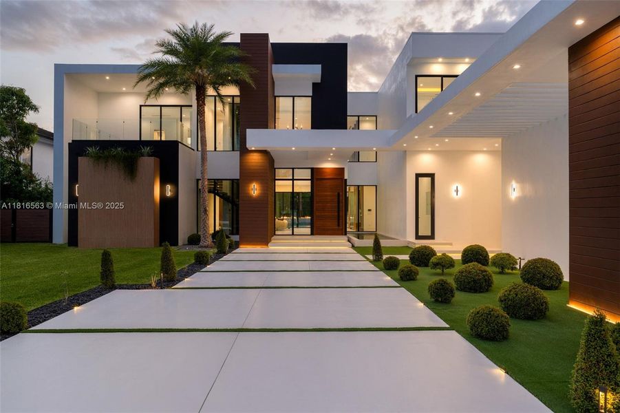 Front exterior of a new home in , Miami, FL, highlighting curb appeal (Image 26).