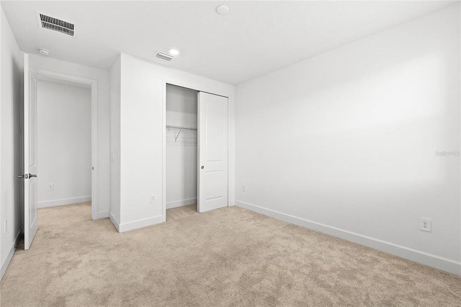Spacious, unfurnished interior of a new home in Harvest At Ovation 50s, Winter Garden (Image 20).